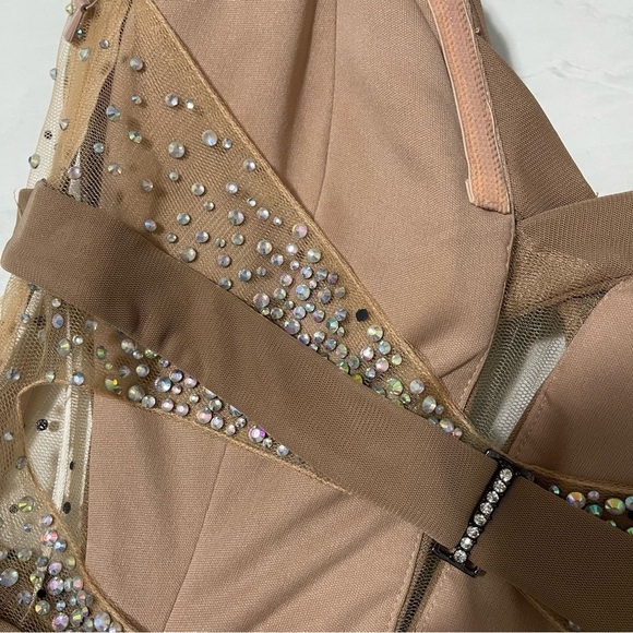 La Femme Size 6 Tan Strapless Mesh Bedazzle Cutout Maxi Dress Formal Party - Picture 8 of 9